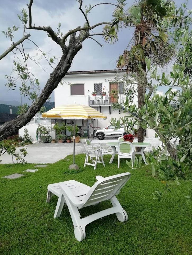 La Casa Di Silvia Apartment Massarosa Exterior photo
